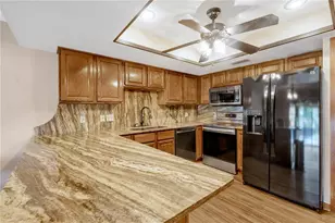 1304 W Charter St, Tampa, FL 33602 - Photo 13