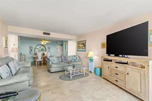 1 Key Capri, Treasure Island, FL 33706 - Photo 23