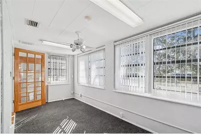 801 49th Street N, Saint Petersburg, FL 33710 - Photo 9