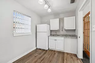801 49th Street N, Saint Petersburg, FL 33710 - Photo 11