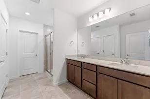 33452 Binding Ties Ln, Wesley Chapel, FL 33545 - Photo 7