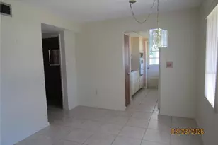 5945 21st St N, Saint Petersburg, FL 33714 - Photo 5