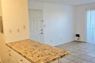 1400 Gandy Blvd N, Saint Petersburg, FL 33702 - Photo 3