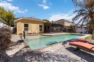 1220 Lake Highview Ln, Brandon, FL 33510 - Photo 33