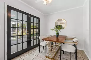 1105 E Oakwood St, Tarpon Springs, FL 34689 - Photo 21