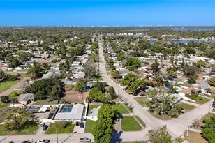 396 Lewis Blvd SE, Saint Petersburg, FL 33712 - Photo 43