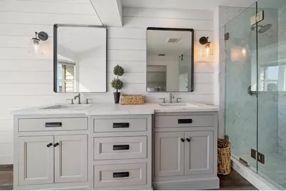 165 Marina Del Rey Court, Clearwater Beach, FL 33767 - Photo 41