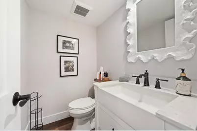 165 Marina Del Rey Court, Clearwater Beach, FL 33767 - Photo 23
