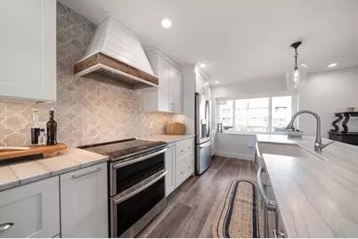 165 Marina Del Rey Court, Clearwater Beach, FL 33767 - Photo 23