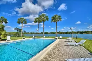 1920 E Edgewood Dr, Lakeland, FL 33803 - Photo 5