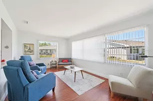 1222 Haddington Cir, Sun City Center, FL 33573 - Photo 5