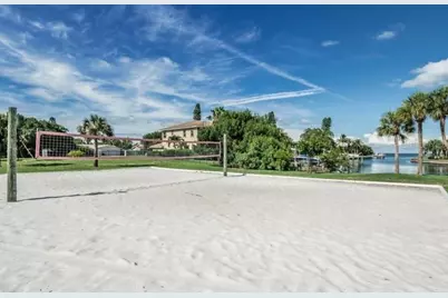 213 Seahorse Drive SE #D, Saint Petersburg, FL 33705 - Photo 43