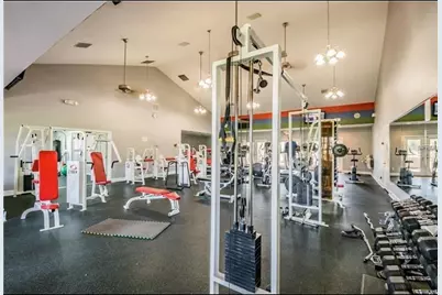 213 Seahorse Drive SE #D, Saint Petersburg, FL 33705 - Photo 35