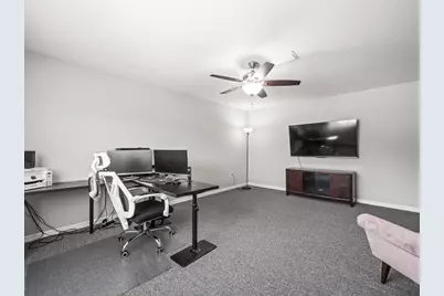 25423 Bruford Boulevard, Land O Lakes, FL 34639 - Photo 33