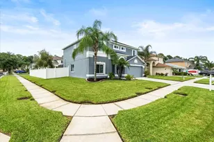 25423 Bruford Blvd, Land O Lakes, FL 34639 - Photo 3