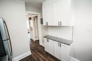 1700 Park St N, Saint Petersburg, FL 33710 - Photo 5