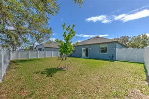 34991 Mulrion Dr, Zephyrhills, FL 33541 - Photo 25