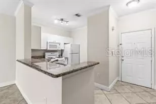 2755 Via Capri, Clearwater, FL 33764 - Photo 3