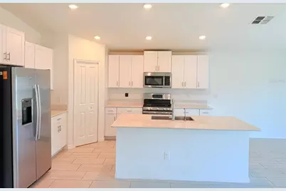 35007 Brackett Bend, Zephyrhills, FL 33541 - Photo 35