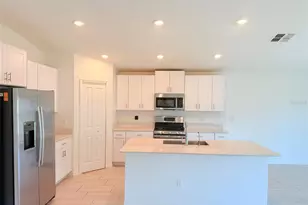35007 Brackett Bnd, Zephyrhills, FL 33541 - Photo 35