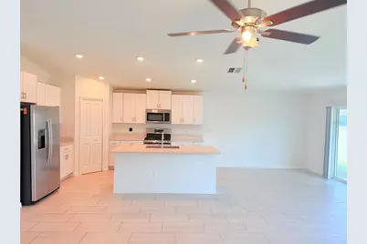 35007 Brackett Bend, Zephyrhills, FL 33541 - Photo 27