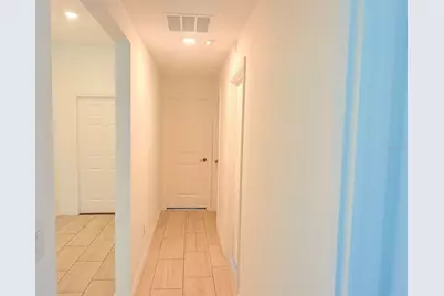 35007 Brackett Bend, Zephyrhills, FL 33541 - Photo 23