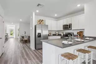 32408 Weathered Oak Dr, Wesley Chapel, FL 33543 - Photo 13