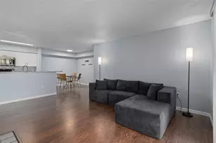 9481 Highland Oak Dr, Tampa, FL 33647 - Photo 17