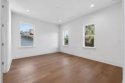 939 19th Avenue N, Saint Petersburg, FL 33704 - Photo 33