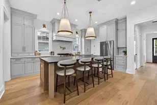 939 19th Ave N, Saint Petersburg, FL 33704 - Photo 5