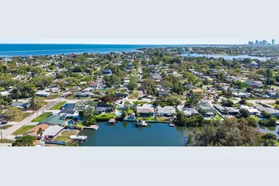 1567 Delaware Avenue NE, Saint Petersburg, FL 33703 - Photo 57