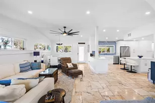 1567 Delaware Ave NE, Saint Petersburg, FL 33703 - Photo 9