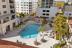 300 Beach Dr NE, Saint Petersburg, FL 33701 - Photo 3