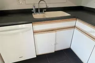 1231 Highland St N, Saint Petersburg, FL 33701 - Photo 13