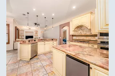 7218 Yardley Way, Tampa, FL 33647 - Photo 29