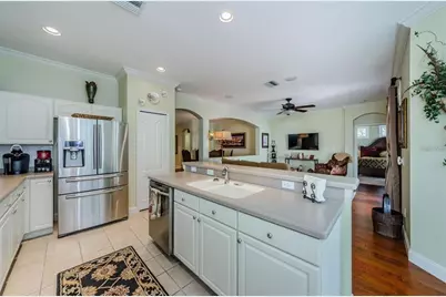 18235 Fall Creek Drive, Lutz, FL 33558 - Photo 11