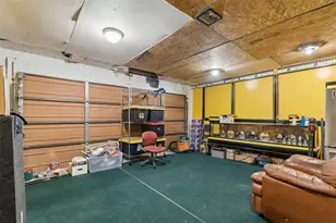 5059 Bernadette Dr, Zephyrhills, FL 33541 - Photo 57