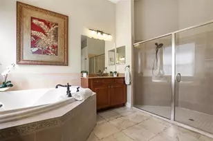 27608 Pine Point Dr, Wesley Chapel, FL 33544 - Photo 29