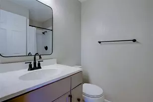 12293 Sailwinds Dr, Largo, FL 33773 - Photo 27