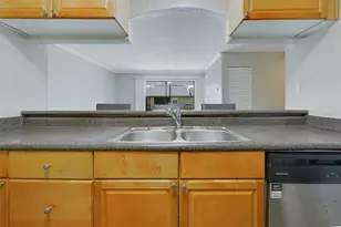 12293 Sailwinds Dr, Largo, FL 33773 - Photo 19