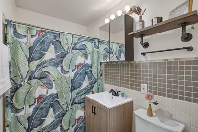 220 45th Avenue S, Saint Petersburg, FL 33705 - Photo 15