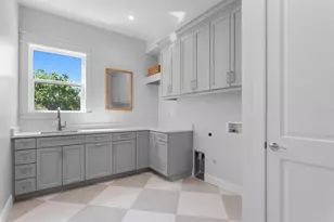 2312 S Occident St, Tampa, FL 33629 - Photo 23