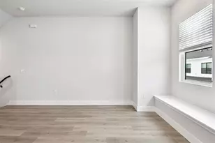 1630 Springwell Ln, Sarasota, FL 34240 - Photo 19