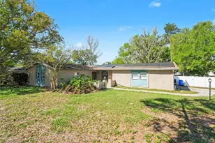 2835 Bellwood Dr, Brandon, FL 33511 - Photo 9