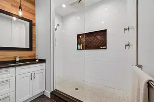 1310 47th Ave N, Saint Petersburg, FL 33703 - Photo 27