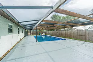 6321 Spanish Main Dr, Apollo Beach, FL 33572 - Photo 7