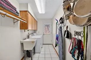 37213 Price Dr, Zephyrhills, FL 33541 - Photo 49