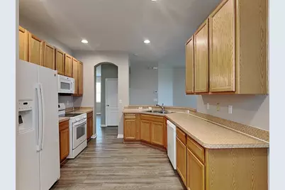 [Address not provided], Seffner, FL 33584 - Photo 5