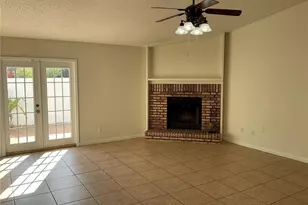 8701 Carroll Palm Pl, Tampa, FL 33614 - Photo 11