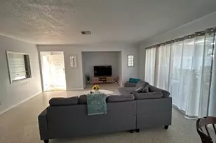 6901 Gulf Winds Dr, Saint Pete Beach, FL 33706 - Photo 13